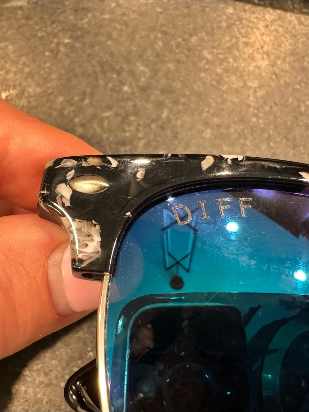 Diff Eyewear Black Marble Frame Sunglasses with Blue-Purple Gradient Lenses